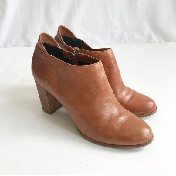 Dolce Vita Leather Chunky Zip Up Booties size 10 - Picture 3 of 12